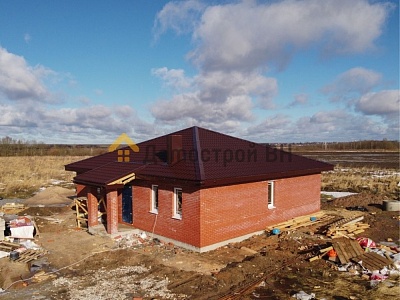 Строительство дома из газобетона Г-020 в Новгородской области